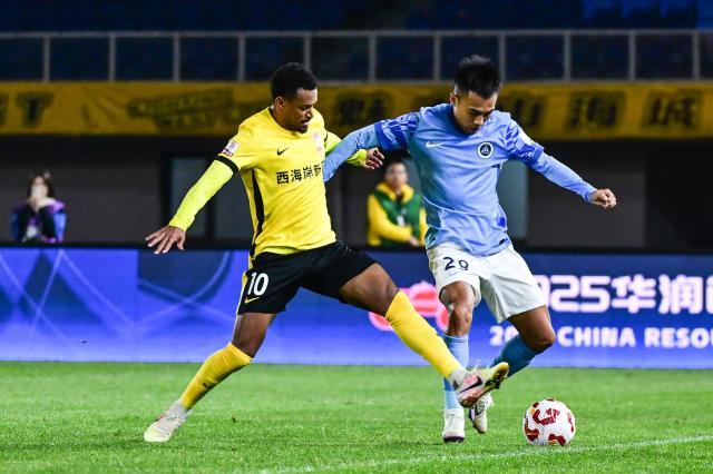 【中超】内尔松卢斯两次击中立柱 西海岸0比0新鹏城